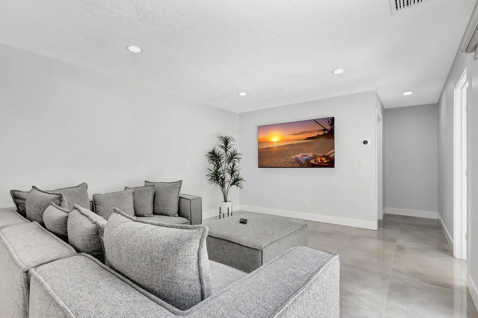355 Prestwick Circle 4 — photo 12