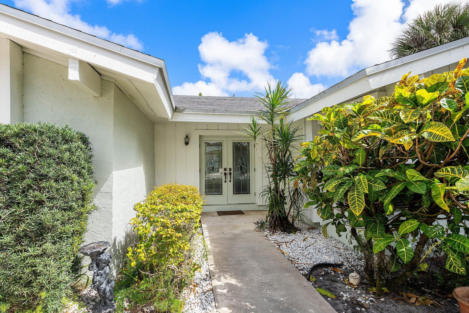3068 NW 25th Way — photo 4