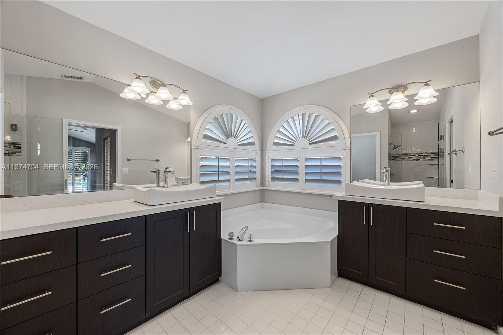 805 Bayside Lane, Weston, FL 33326 photo 16