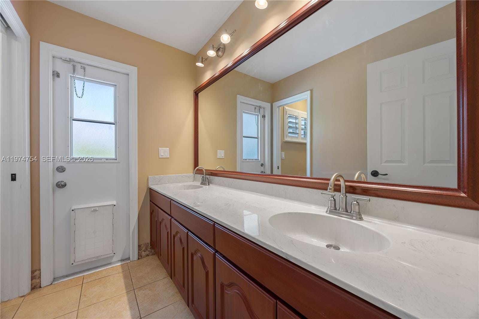 805 Bayside Lane, Weston, FL 33326 photo 22