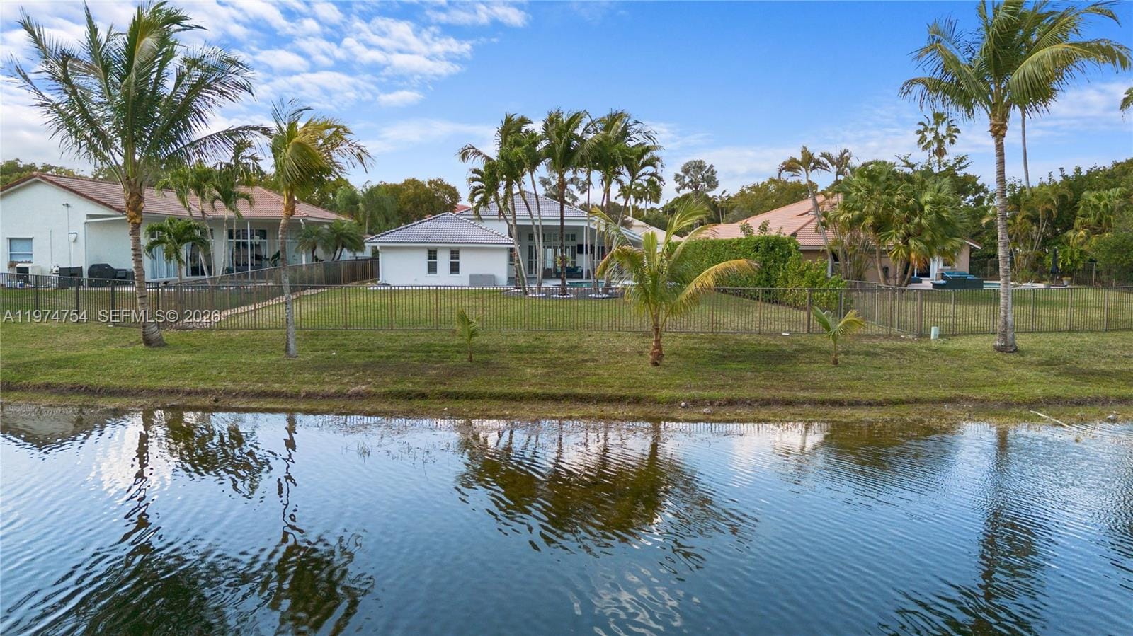 805 Bayside Lane, Weston, FL 33326 photo 6