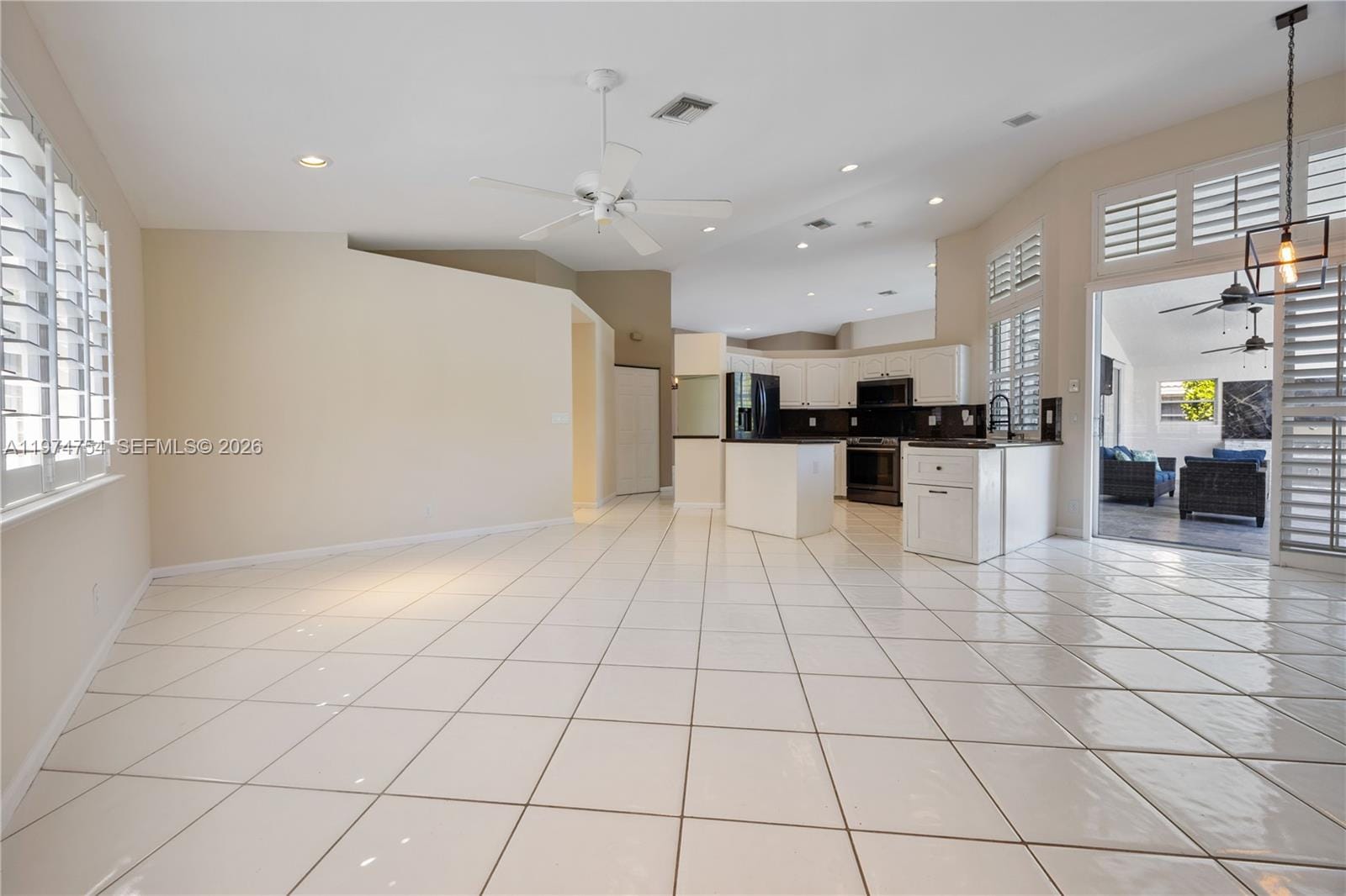 805 Bayside Lane, Weston, FL 33326 photo 10