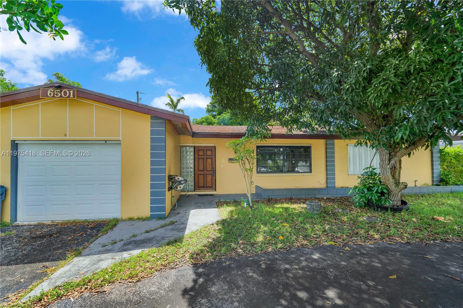16501 SW 102nd Court, Miami, FL 33157, Miami