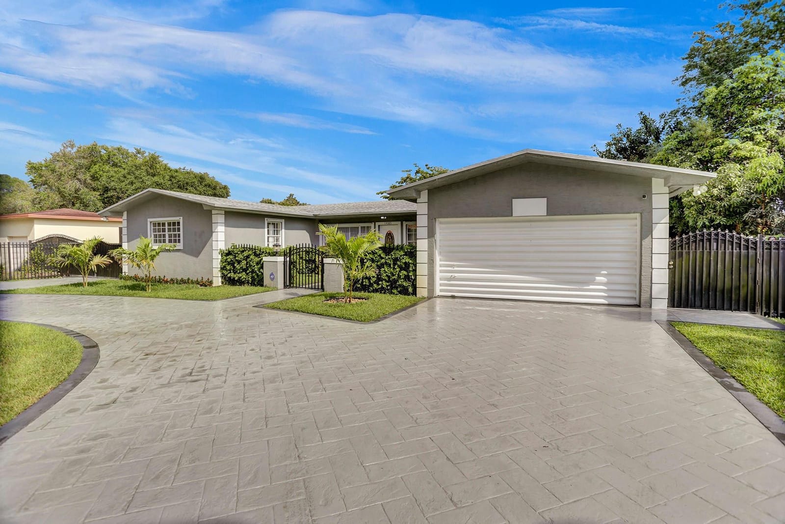 14321 NW 14th Drive, Miami, FL 33167 photo 2