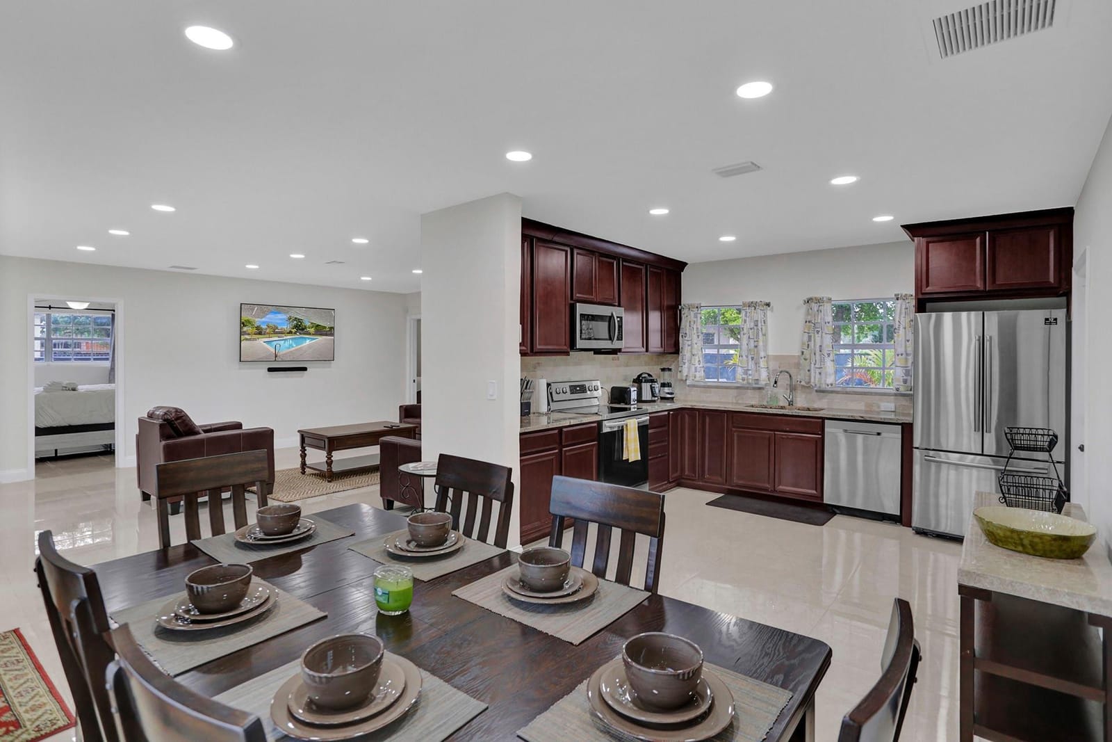 14321 NW 14th Drive, Miami, FL 33167 photo 9