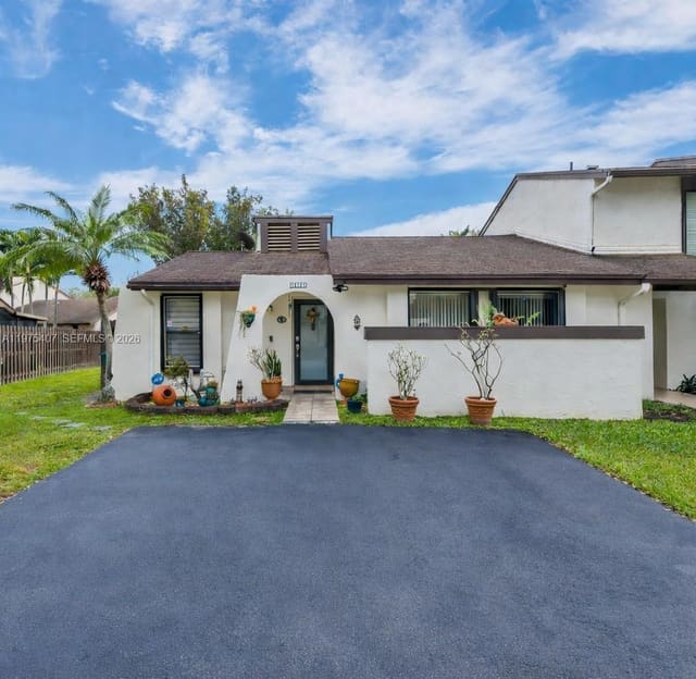12736 SW 68th Lane, sold in Woodgate, Fort Lauderdale, FL