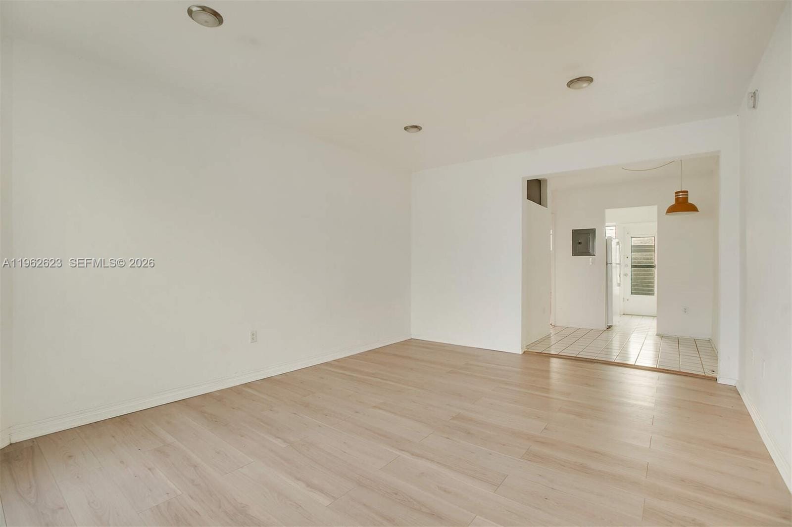 835 Meridian Avenue 3 — photo 11