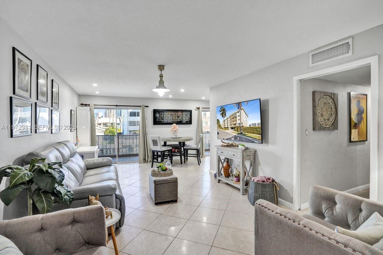 3665 NE 167th Street 208, North Miami Beach, FL 33160 photo 4