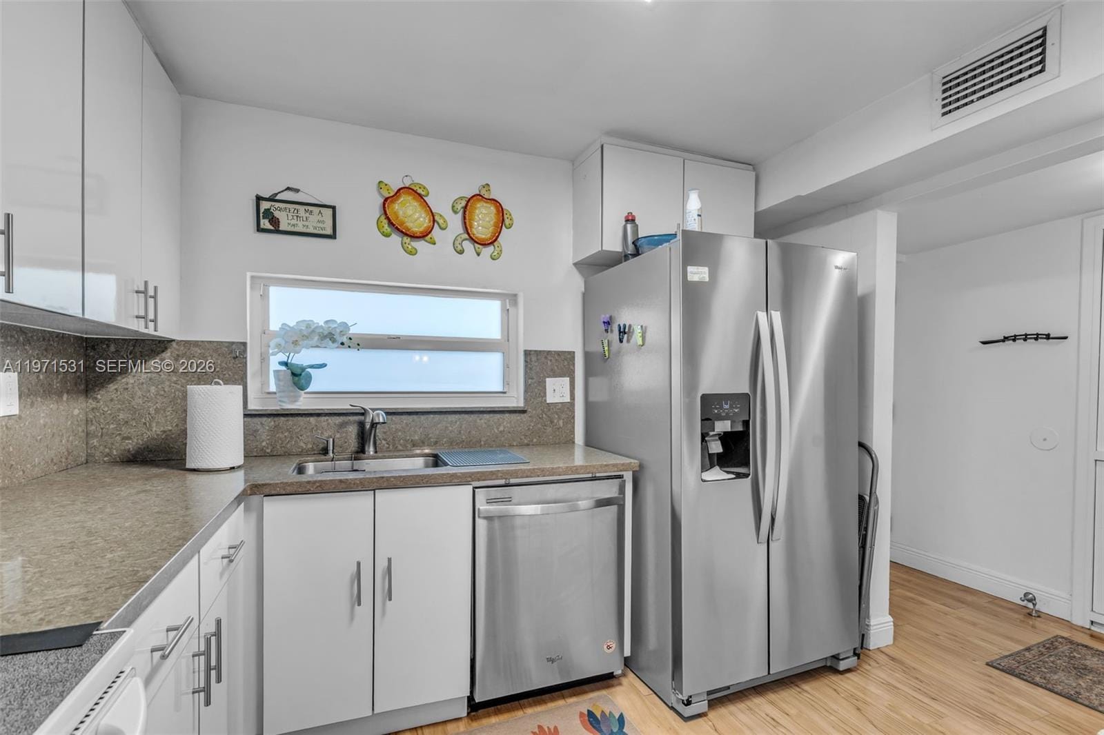 100 Ocean Lane Drive 301, Key Biscayne, FL 33149 photo 8
