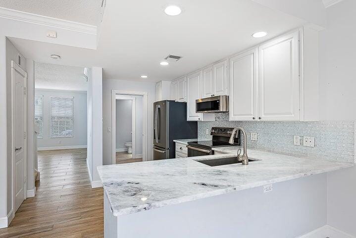 145 Waterford Drive, Jupiter, FL 33458 photo 3