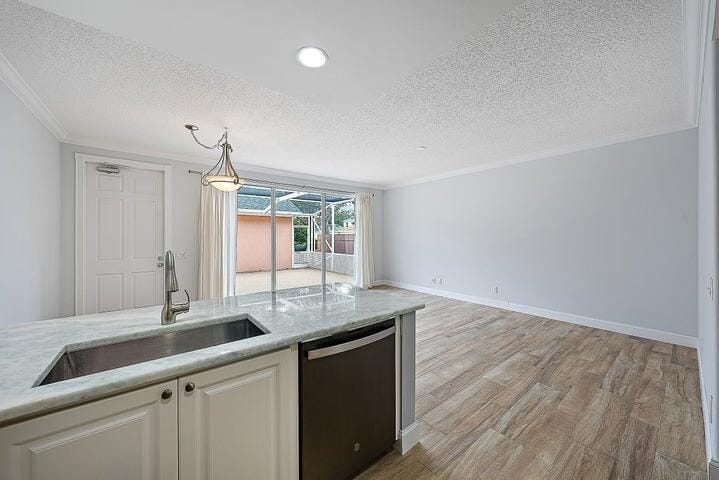 145 Waterford Drive, Jupiter, FL 33458 photo 6