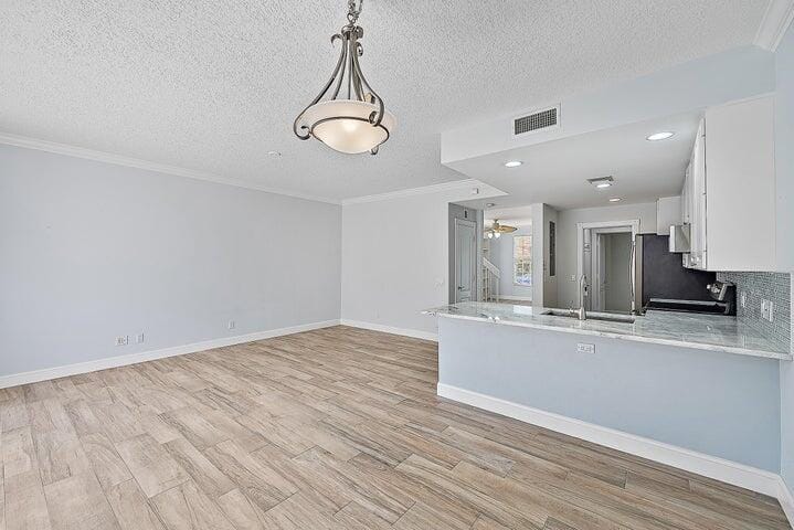 145 Waterford Drive, Jupiter, FL 33458 photo 9