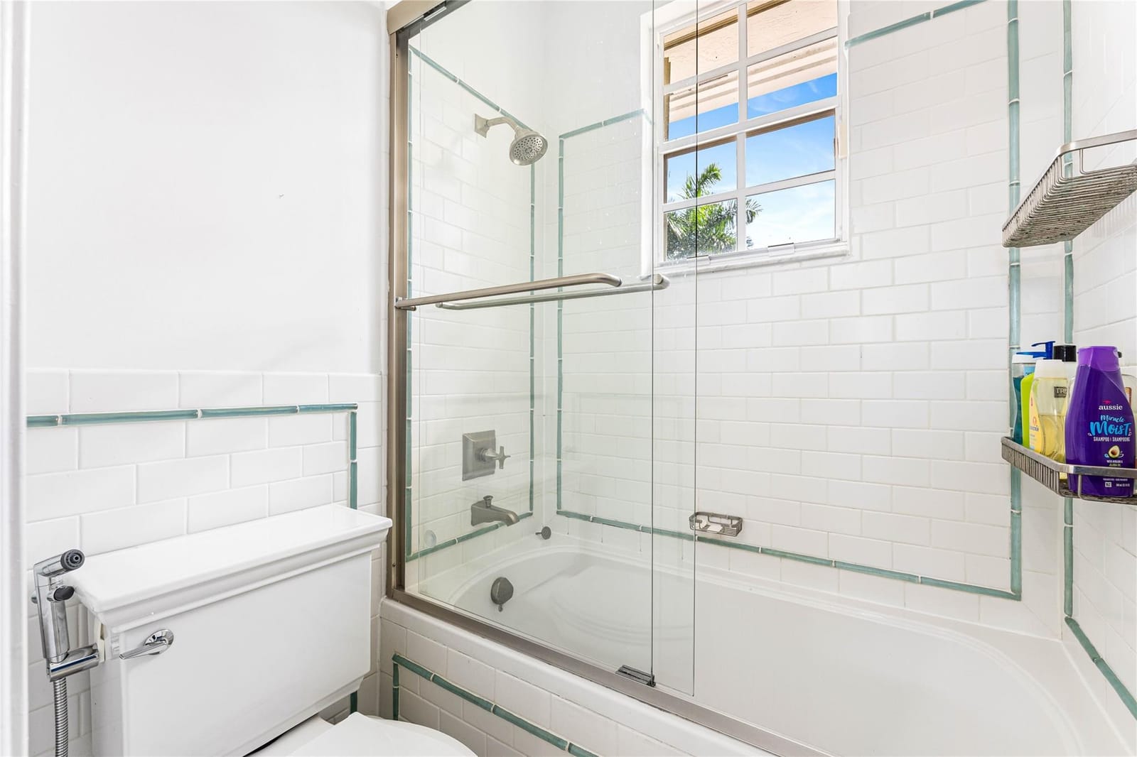 2527 Montclaire Circle, Weston, FL 33327 photo 24