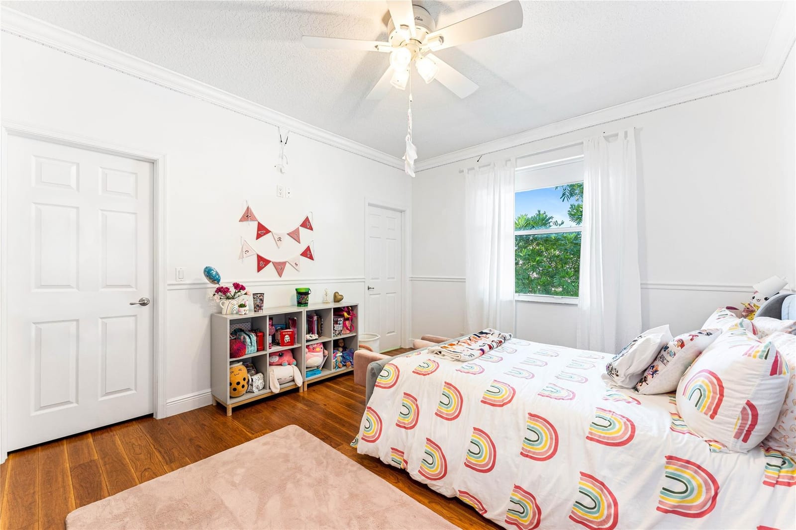2527 Montclaire Circle, Weston, FL 33327 photo 27