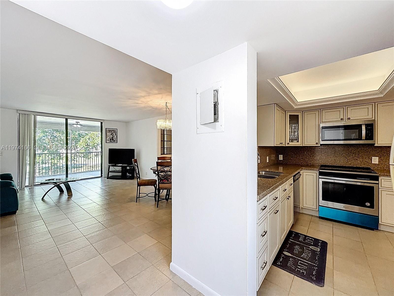 7331 NW 18th Street 202, Margate, FL 33063