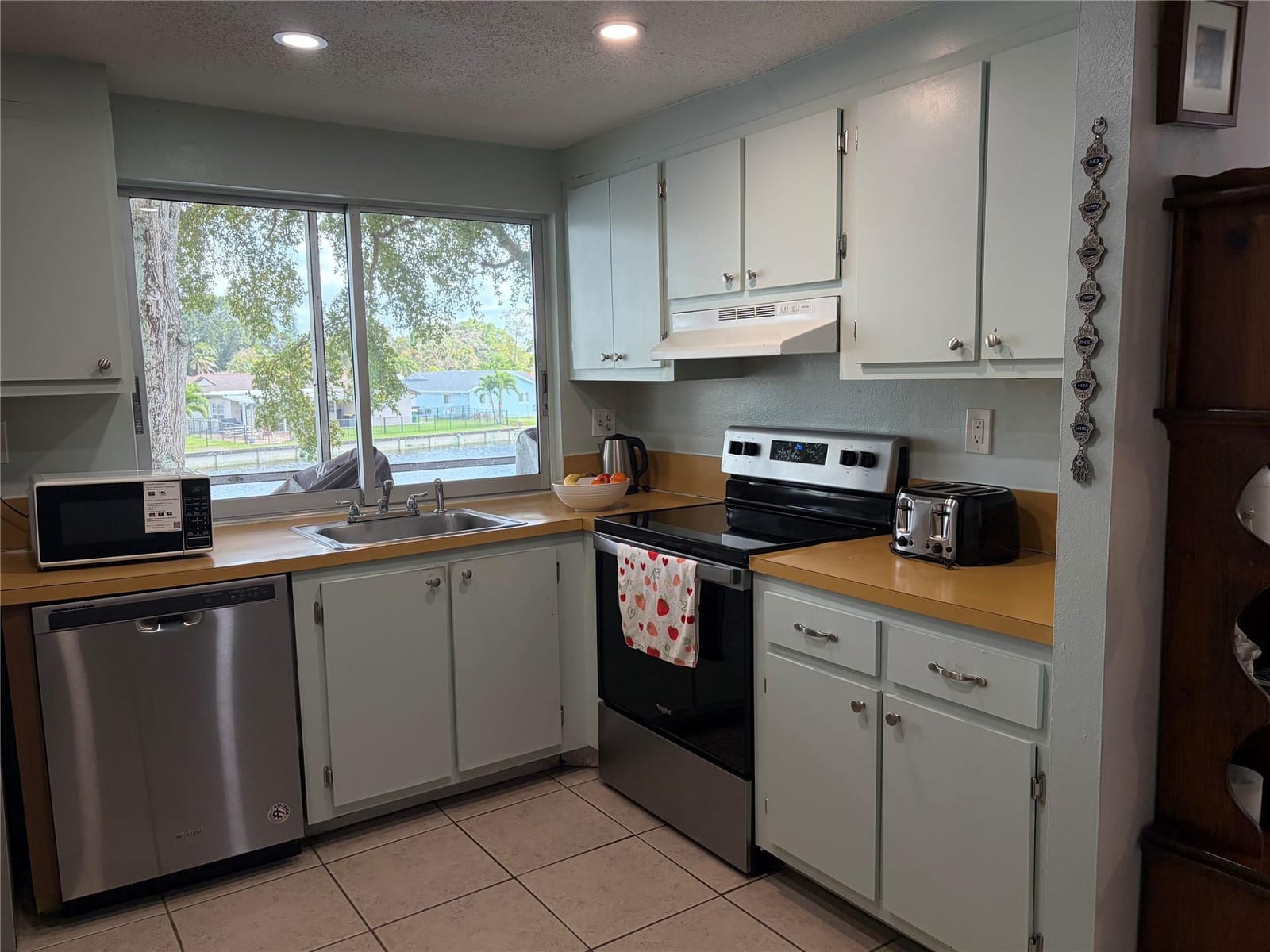 9330 Lime Bay Boulevard 208 — photo 7