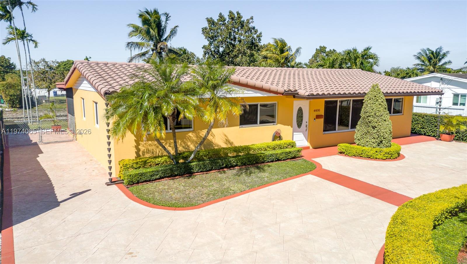 4600 SW 104th Avenue, Miami, FL 33165, Miami