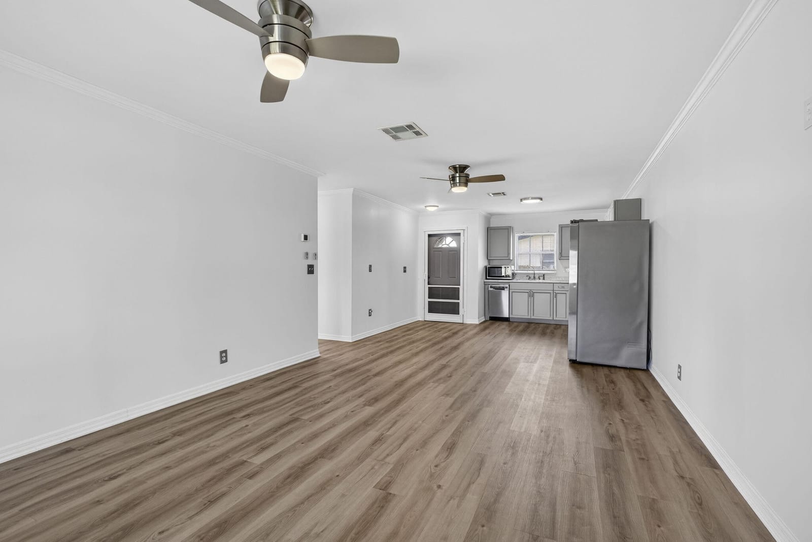 2960 Ashley Drive E D — photo 11
