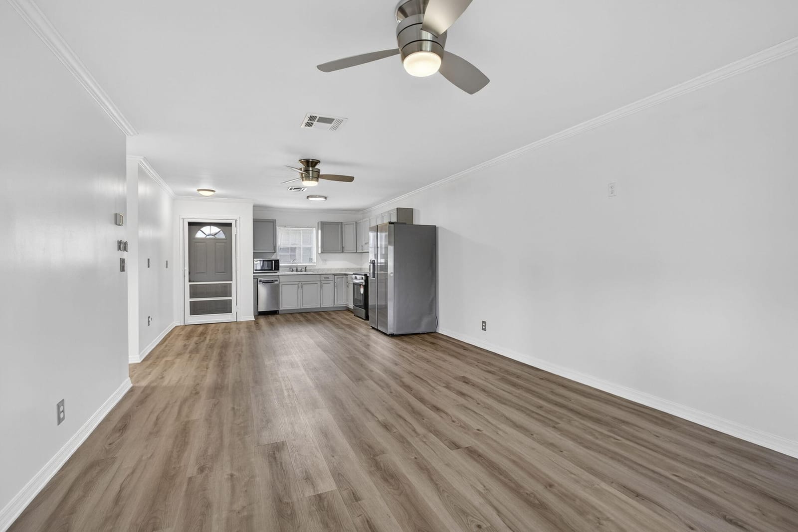 2960 Ashley Drive E D — photo 12
