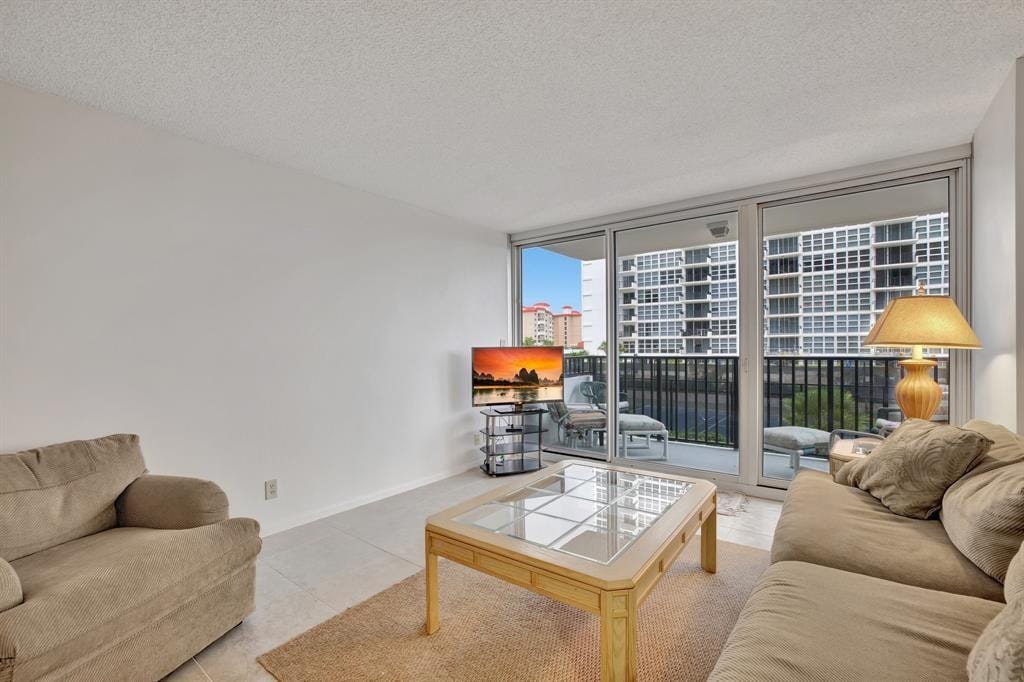 525 N Ocean Boulevard 522, Pompano Beach, FL 33062 photo 9