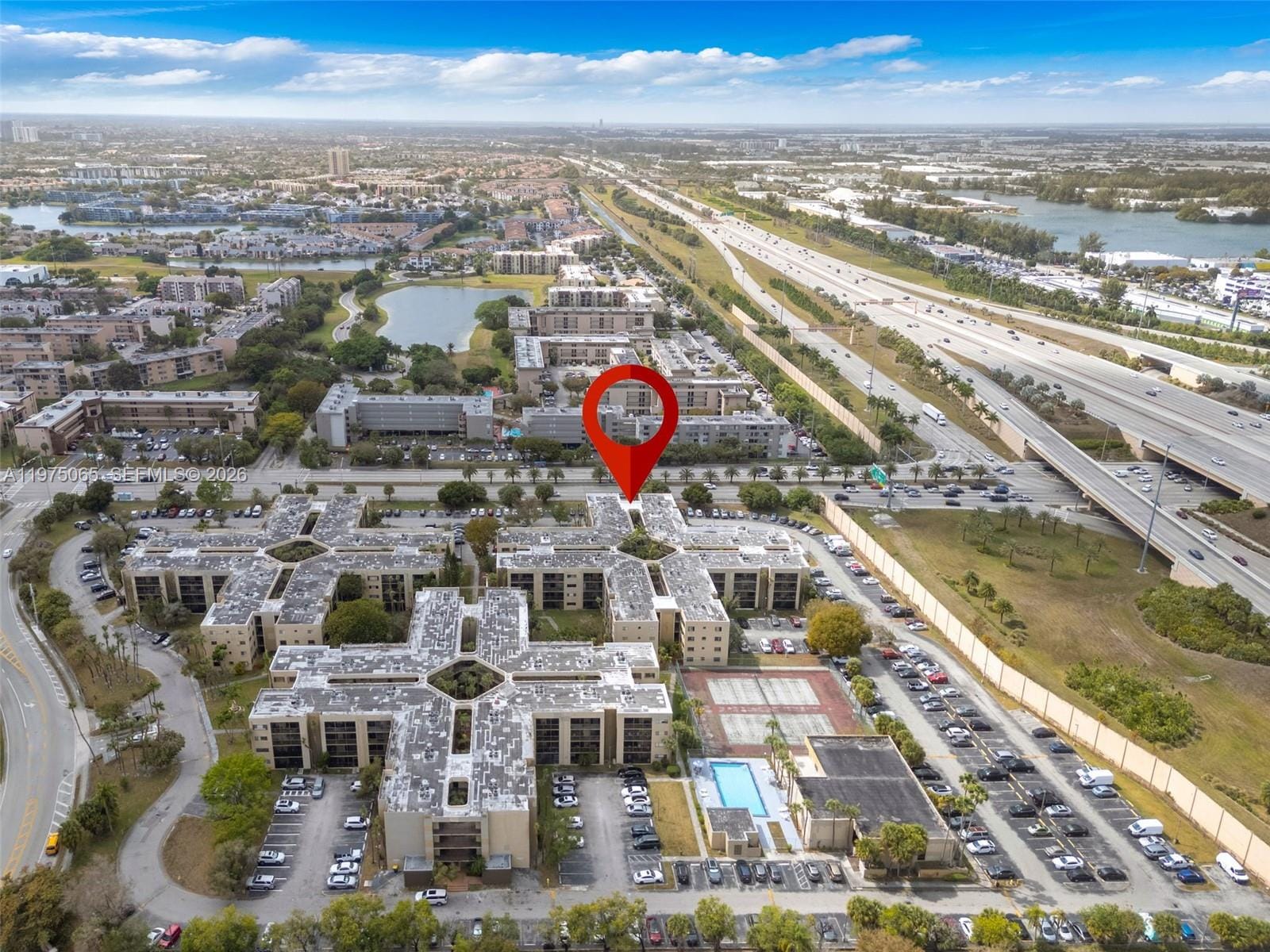 8615 NW 8th Street 421, Miami, FL 33126 photo 26