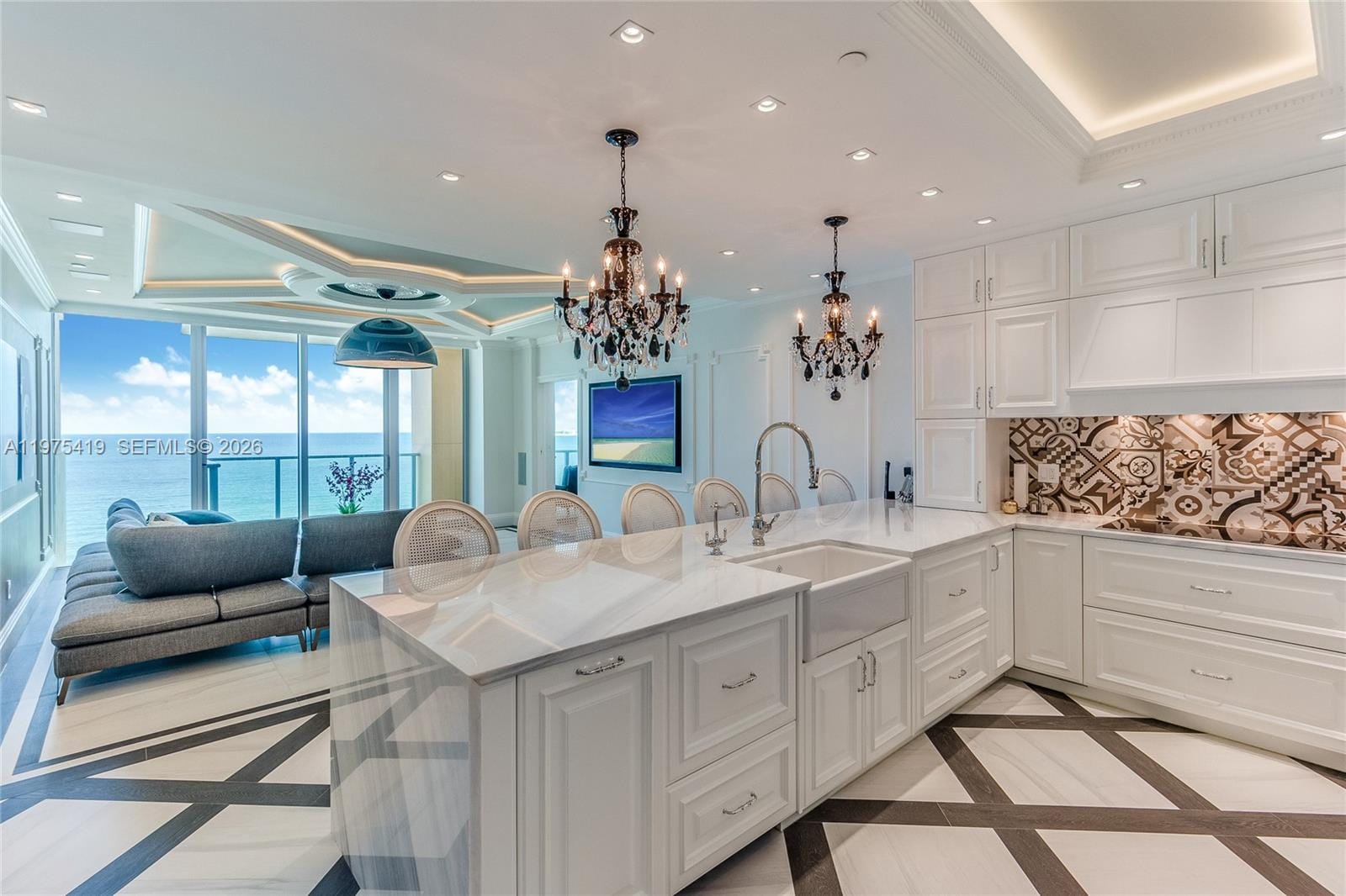 1455 Ocean Drive 1607 — photo 2