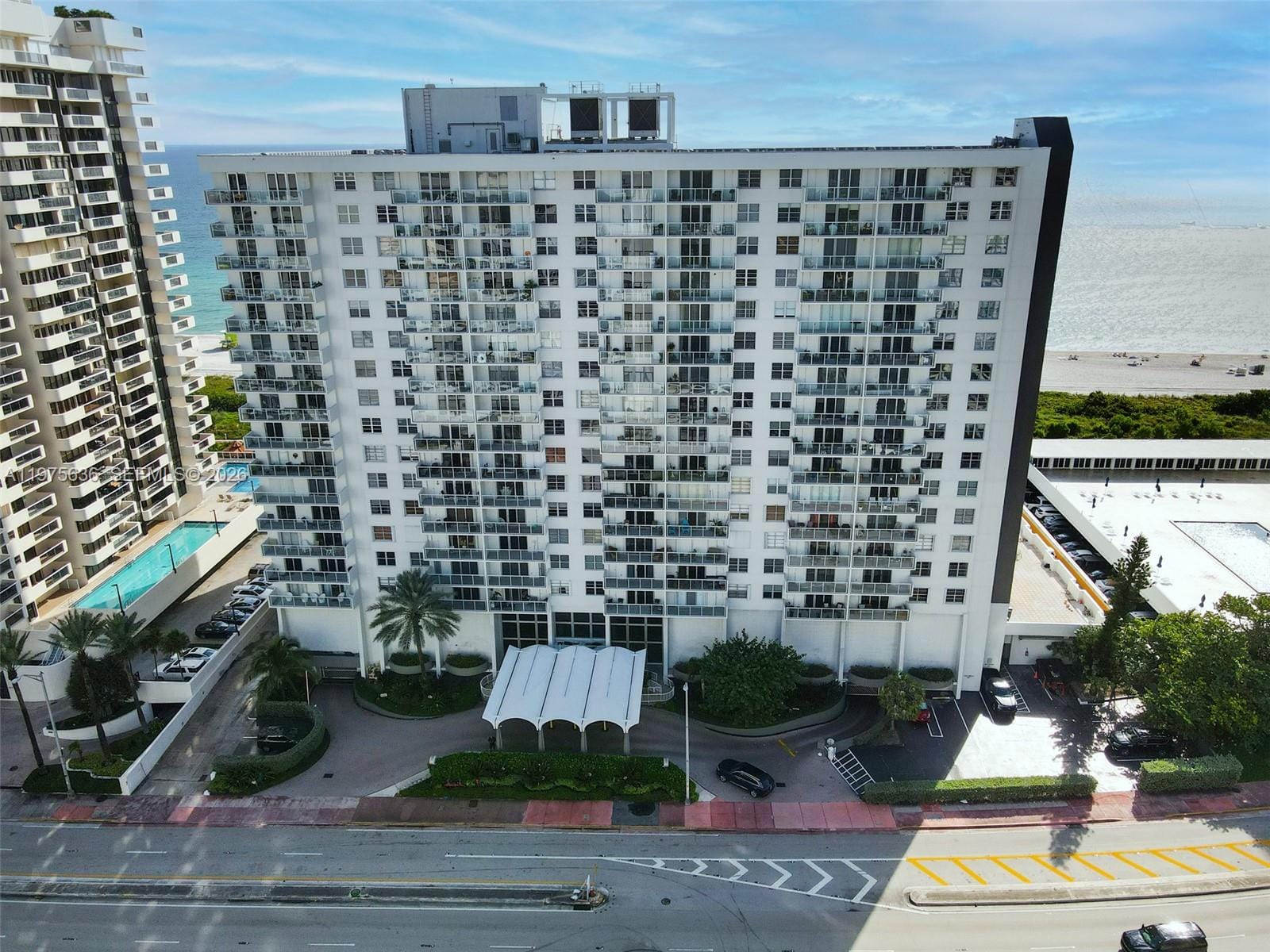 5701 Collins Avenue 803 — photo 2