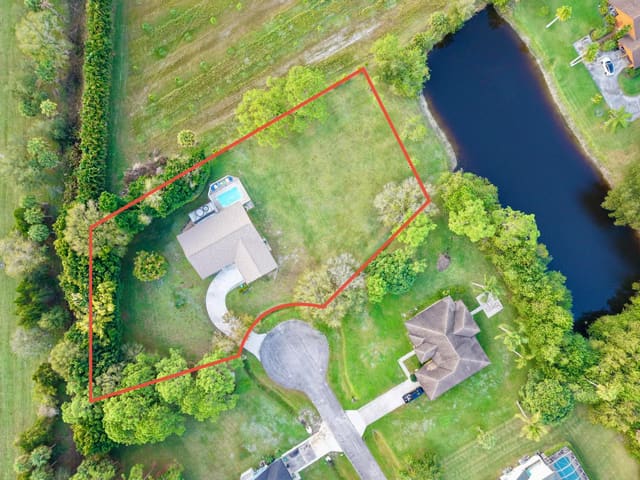 8690 Shadylake Lane, Timberlake Estates, Fort Pierce, FL