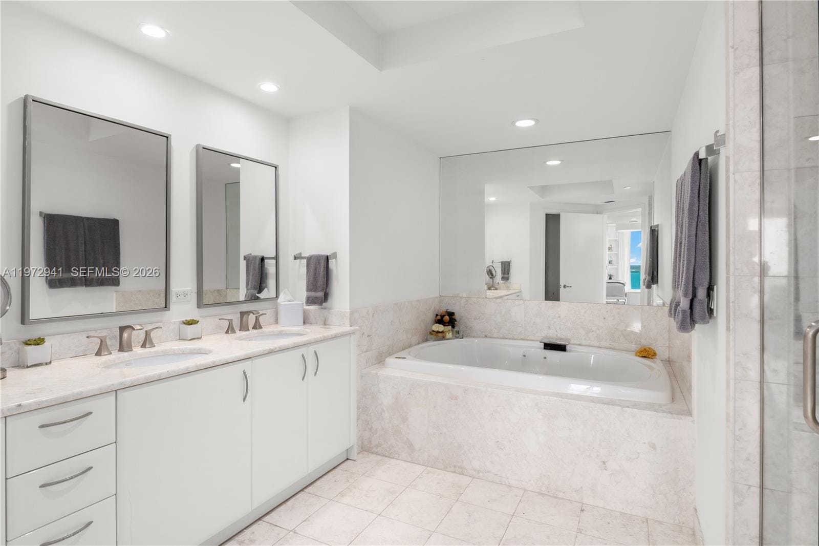 1331 Brickell Bay Drive 1901, Miami, FL 33131 photo 22