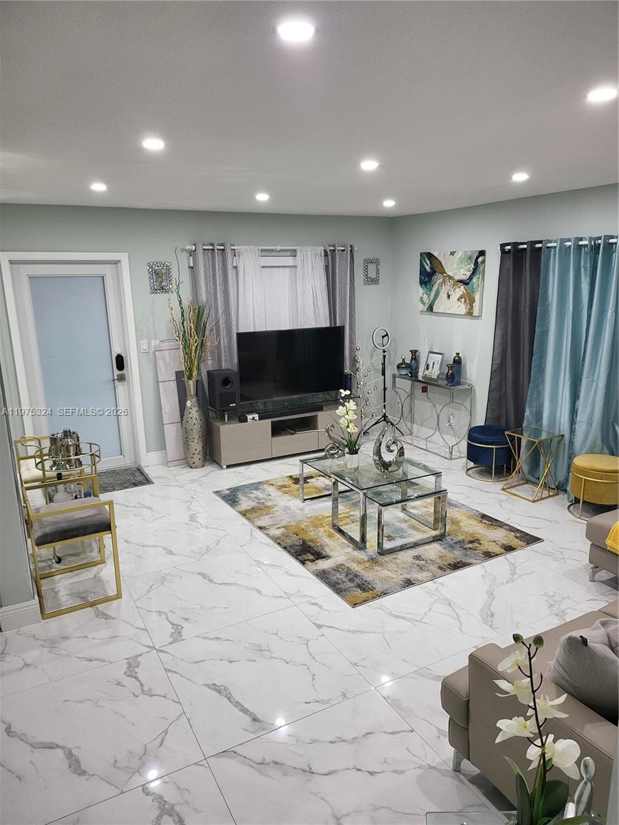 1747 Rodman Street 110, Hollywood, FL 33020, Hollywood