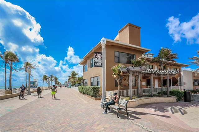 302 New Hampshire Street 3AB, sold in Ocean Grande Beach Club C, Hollywood, FL