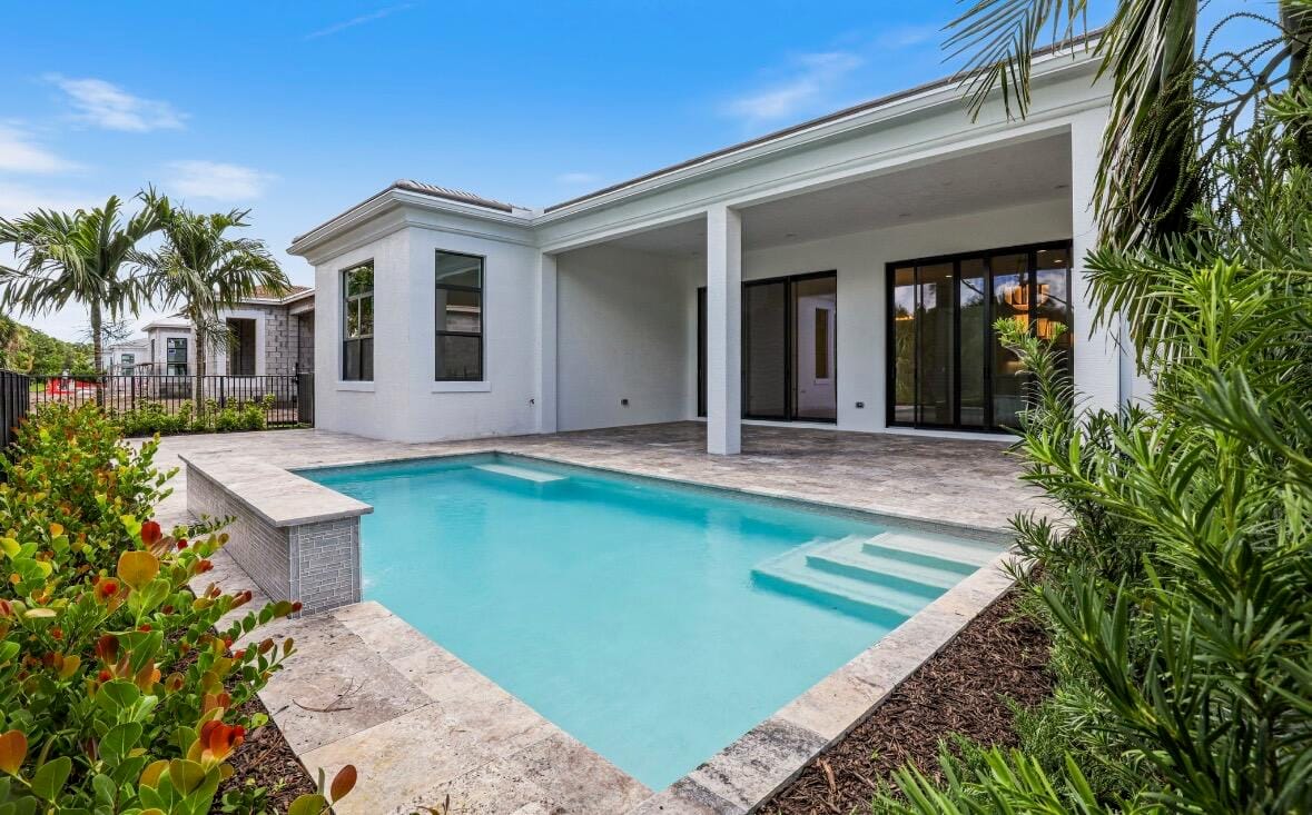 13286 Artisan Circle, Palm Beach Gardens, FL 33418 photo 2