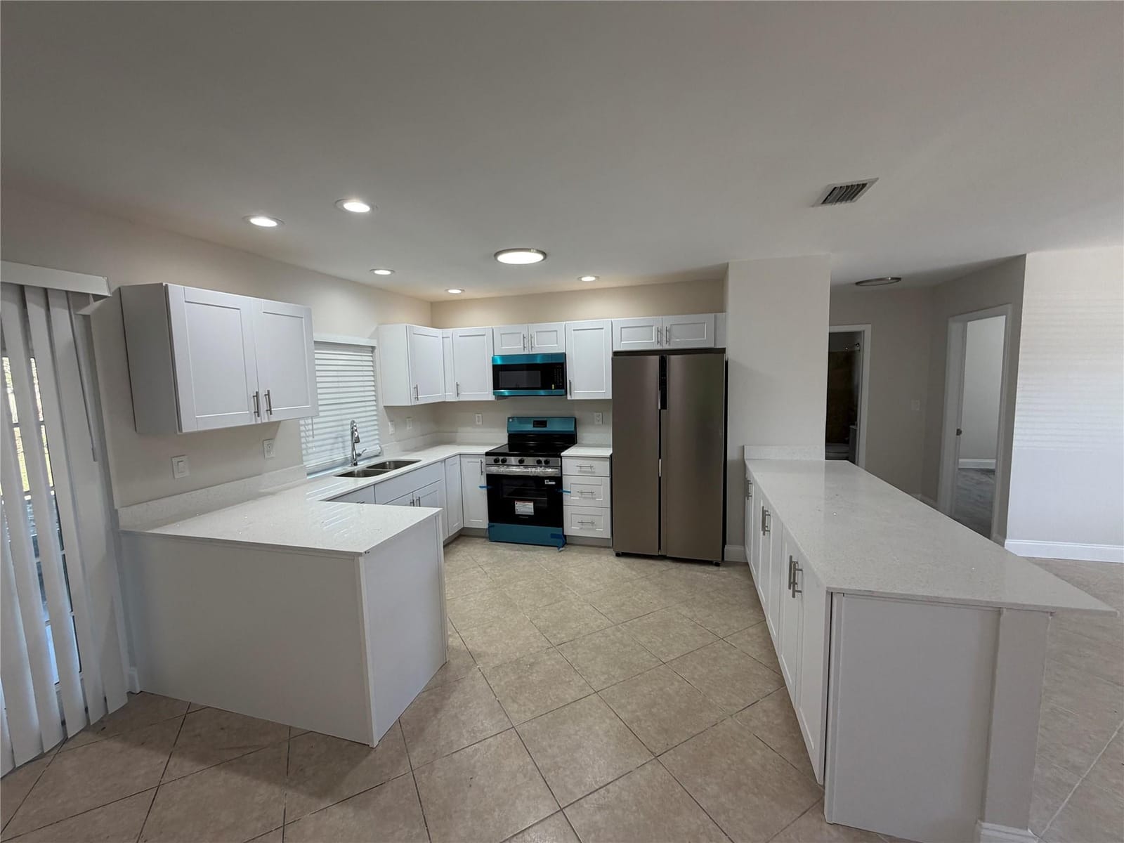 703 SW 4th Avenue, Boynton Beach, FL 33426 photo 3