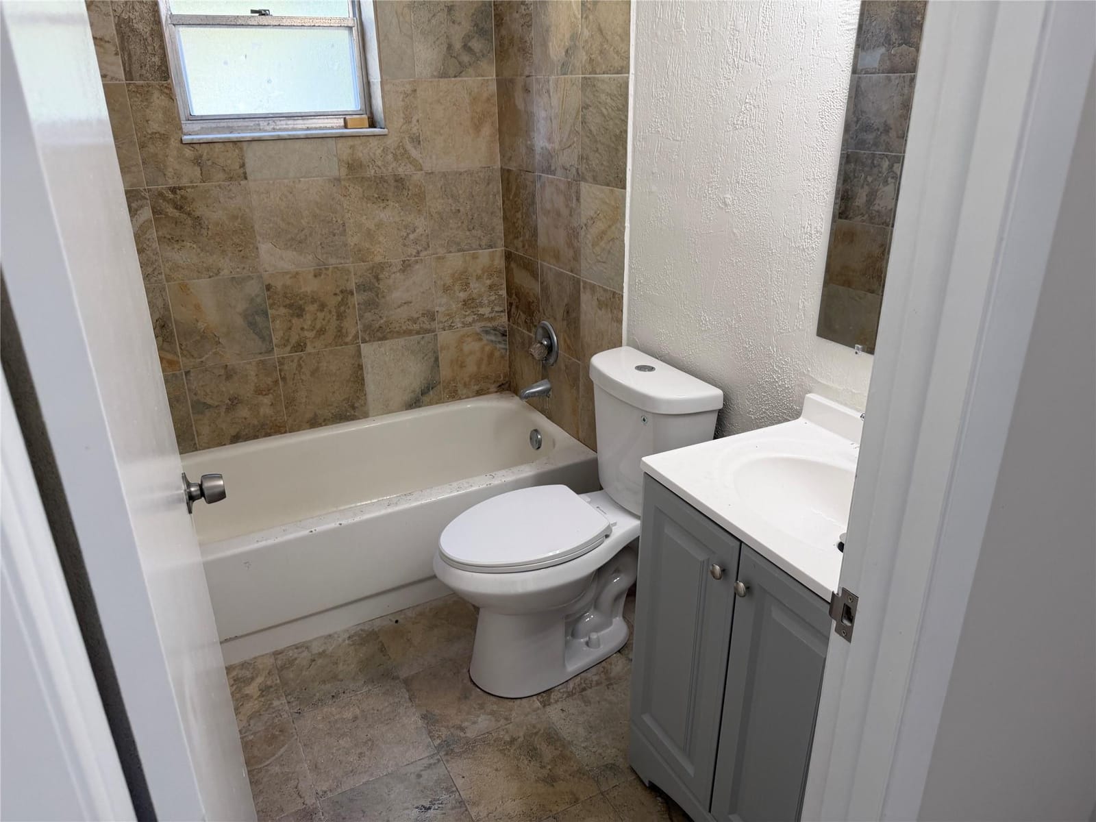 703 SW 4th Avenue, Boynton Beach, FL 33426 photo 7
