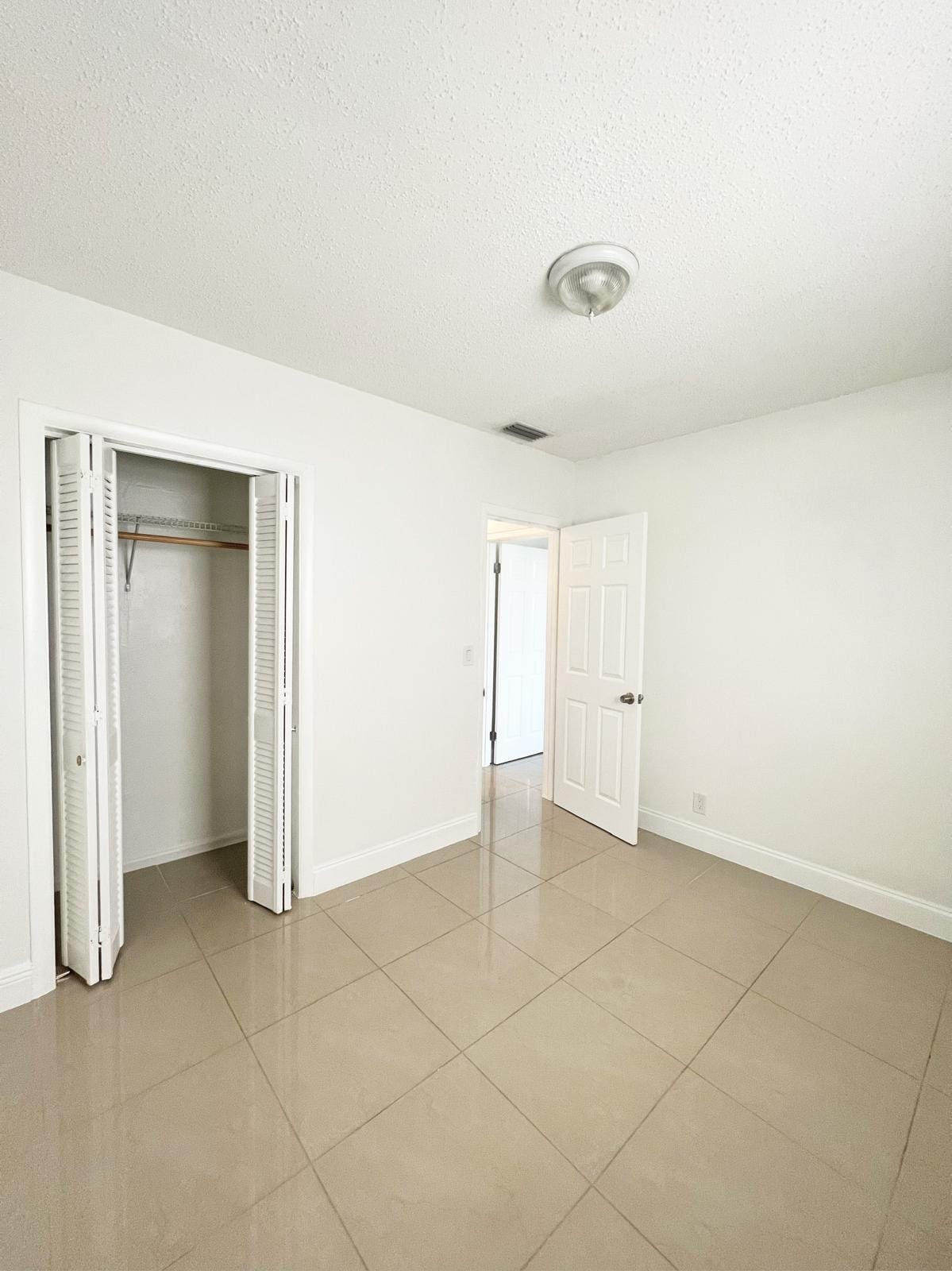 67 Tortuga Road, Palm Springs, FL 33461 photo 13