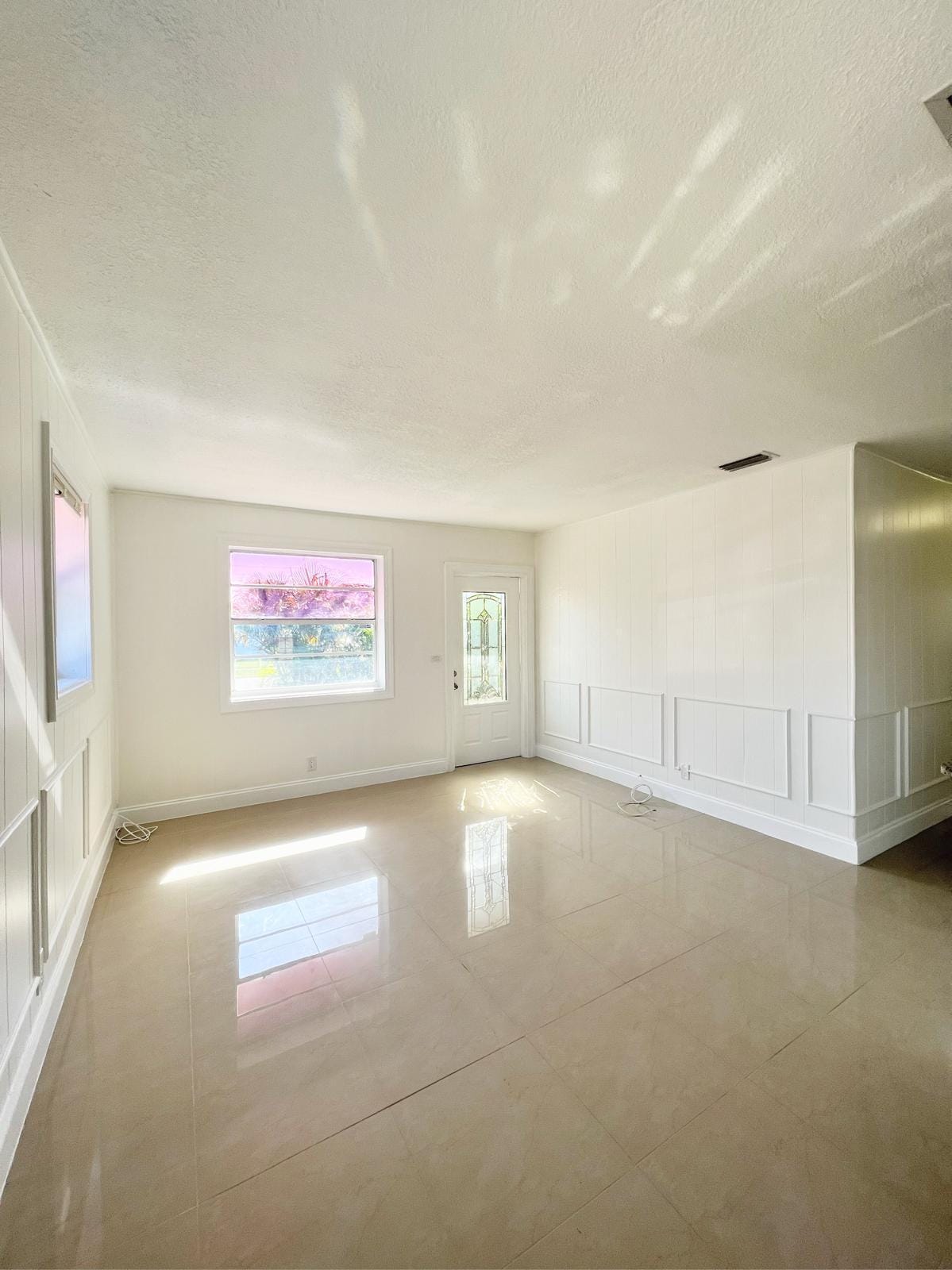67 Tortuga Road, Palm Springs, FL 33461 photo 4