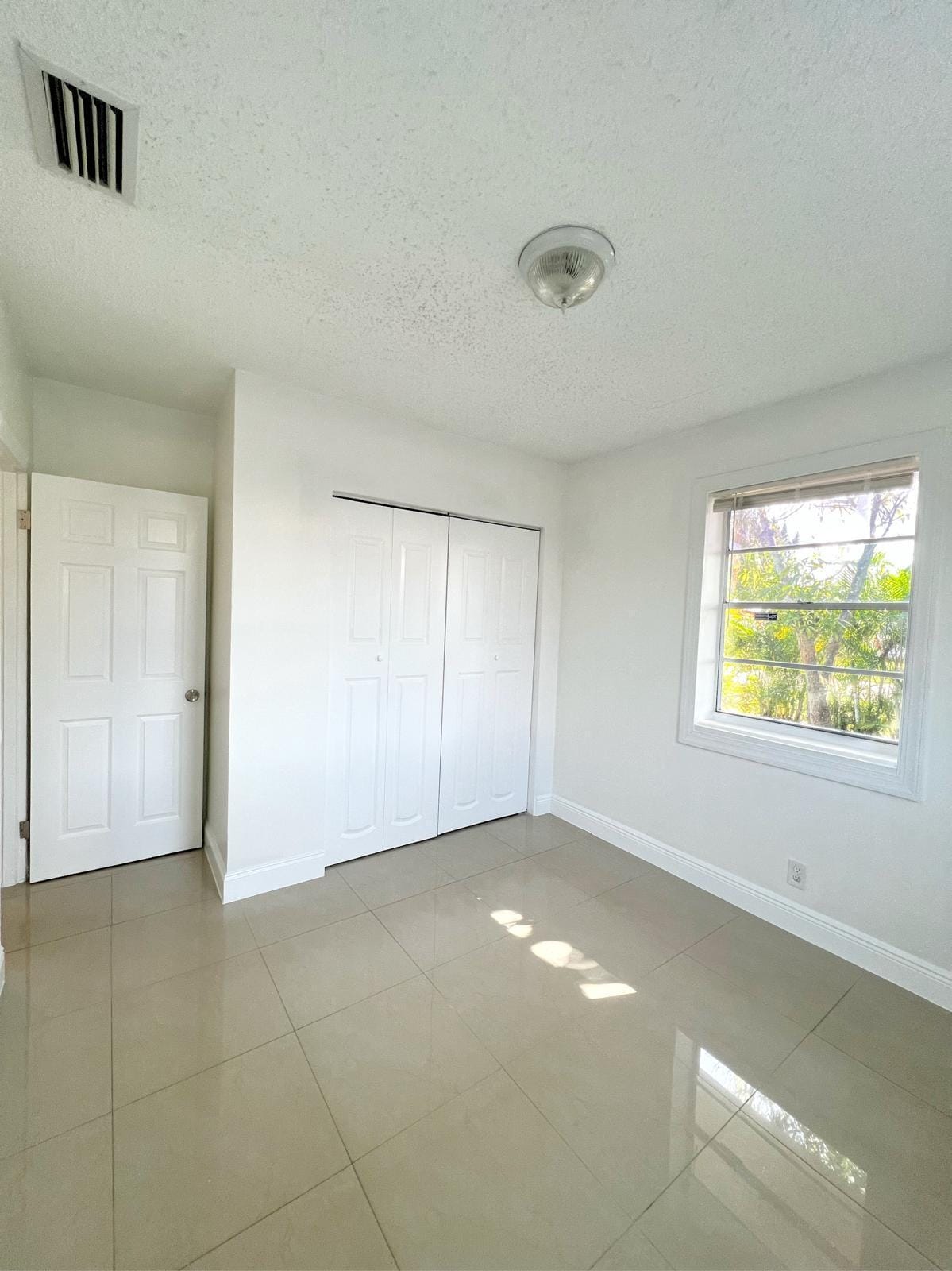 67 Tortuga Road, Palm Springs, FL 33461 photo 10