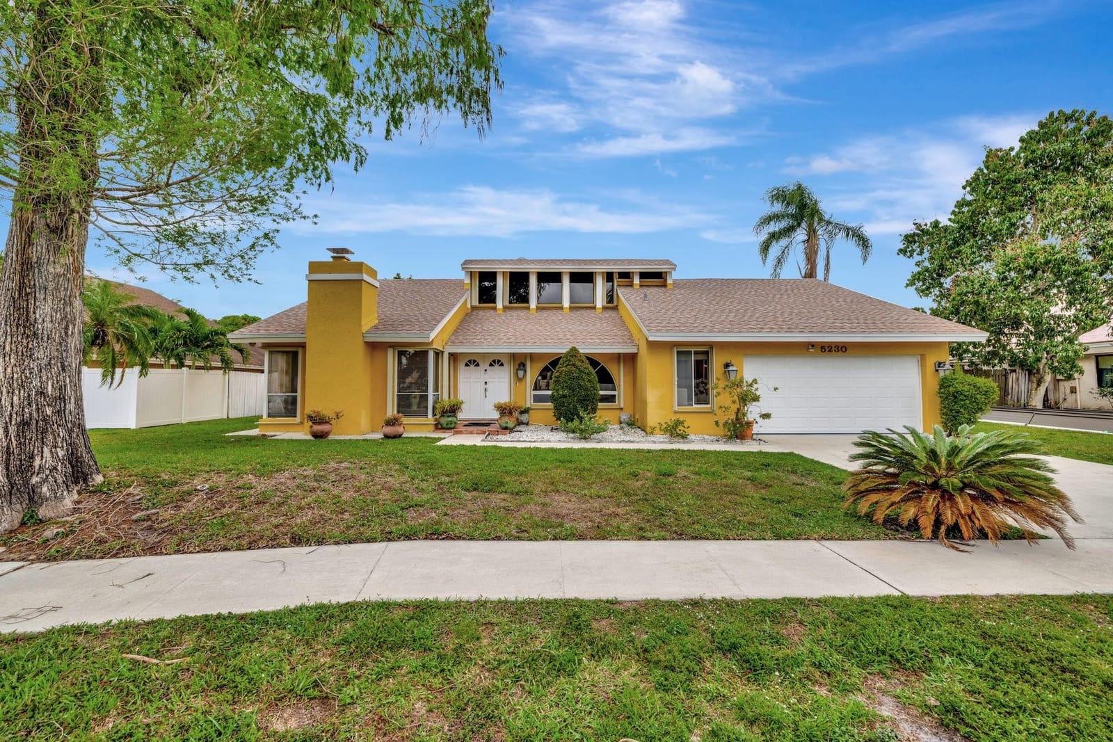 5230 NW 73rd Way, Lauderhill, FL 33319 photo 2