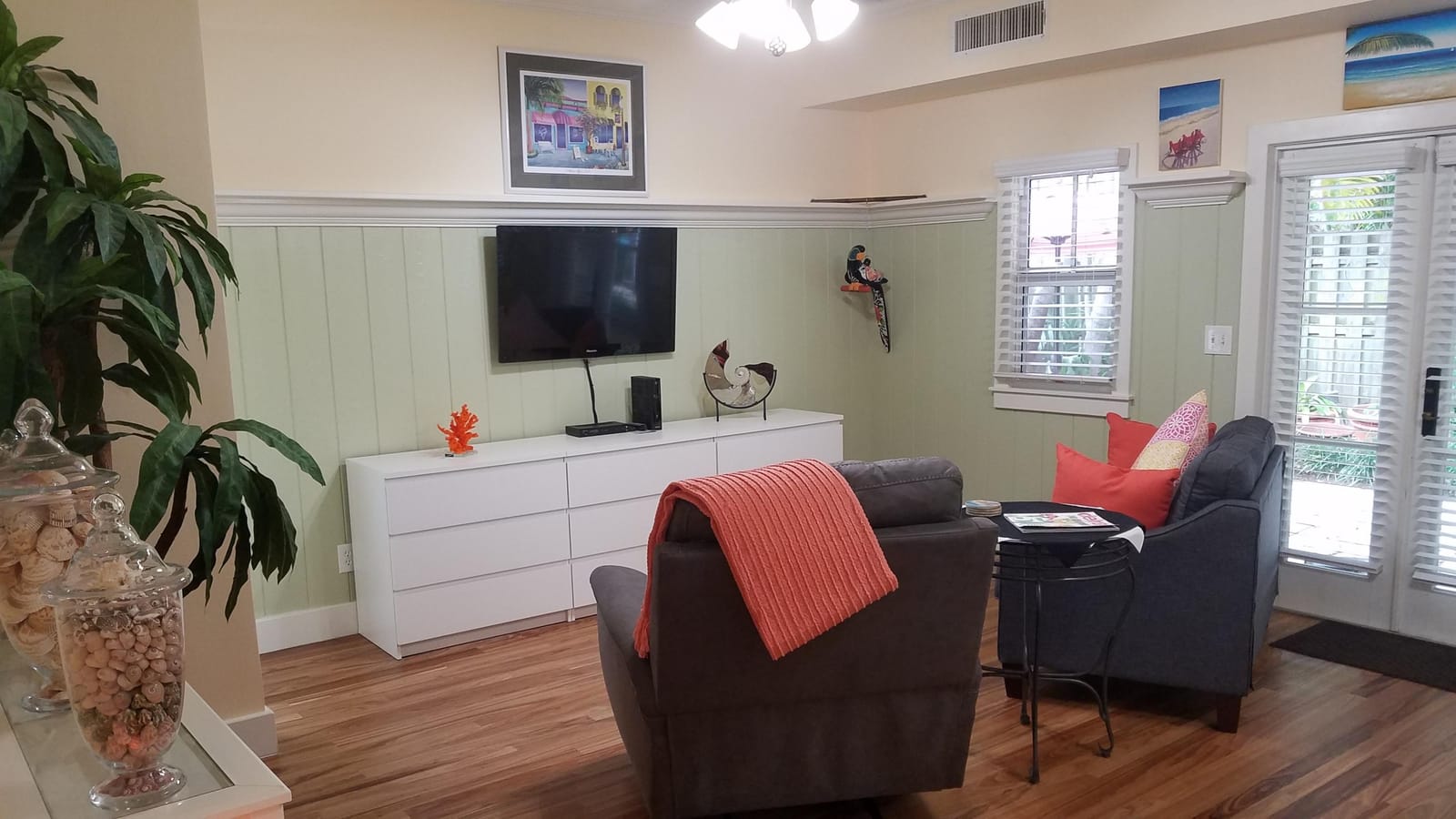226 NE 1st Avenue Coco Palm Ste — photo 6