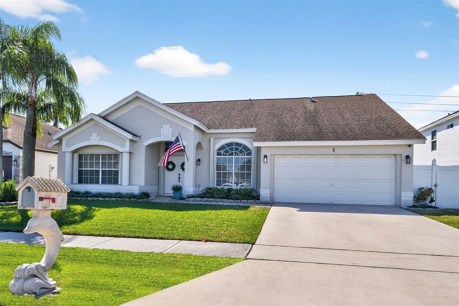 2 Meadows Park Lane, Boynton Beach, FL 33436
