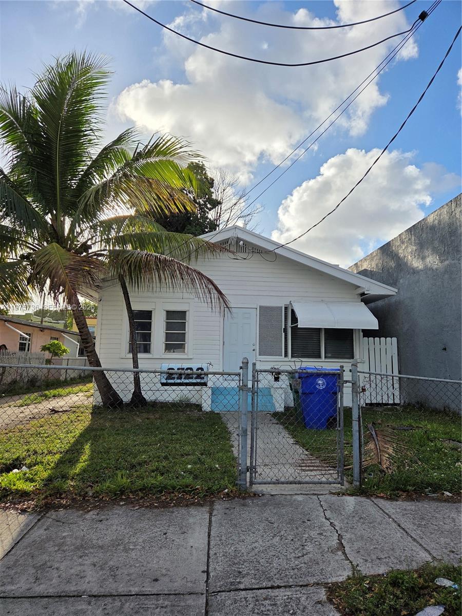 2722 NW 23rd Avenue, Miami, FL 33142, Miami
