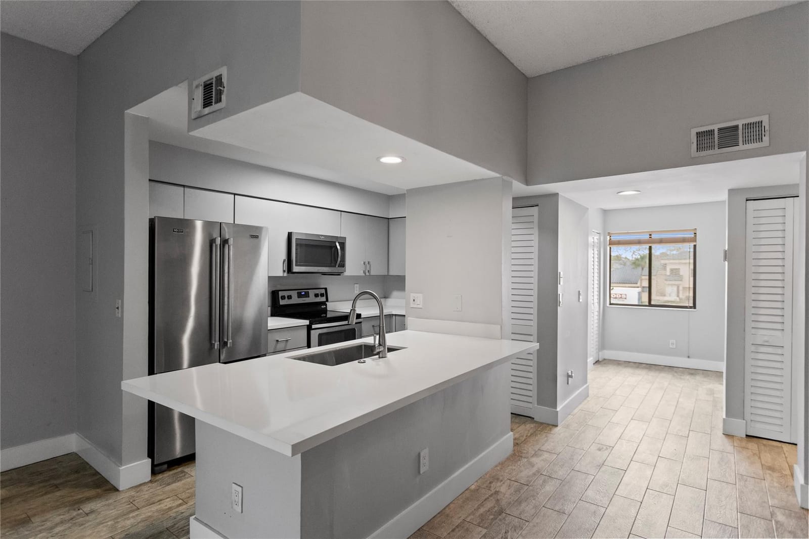 8164 NW 17th Manor 8164 — photo 12