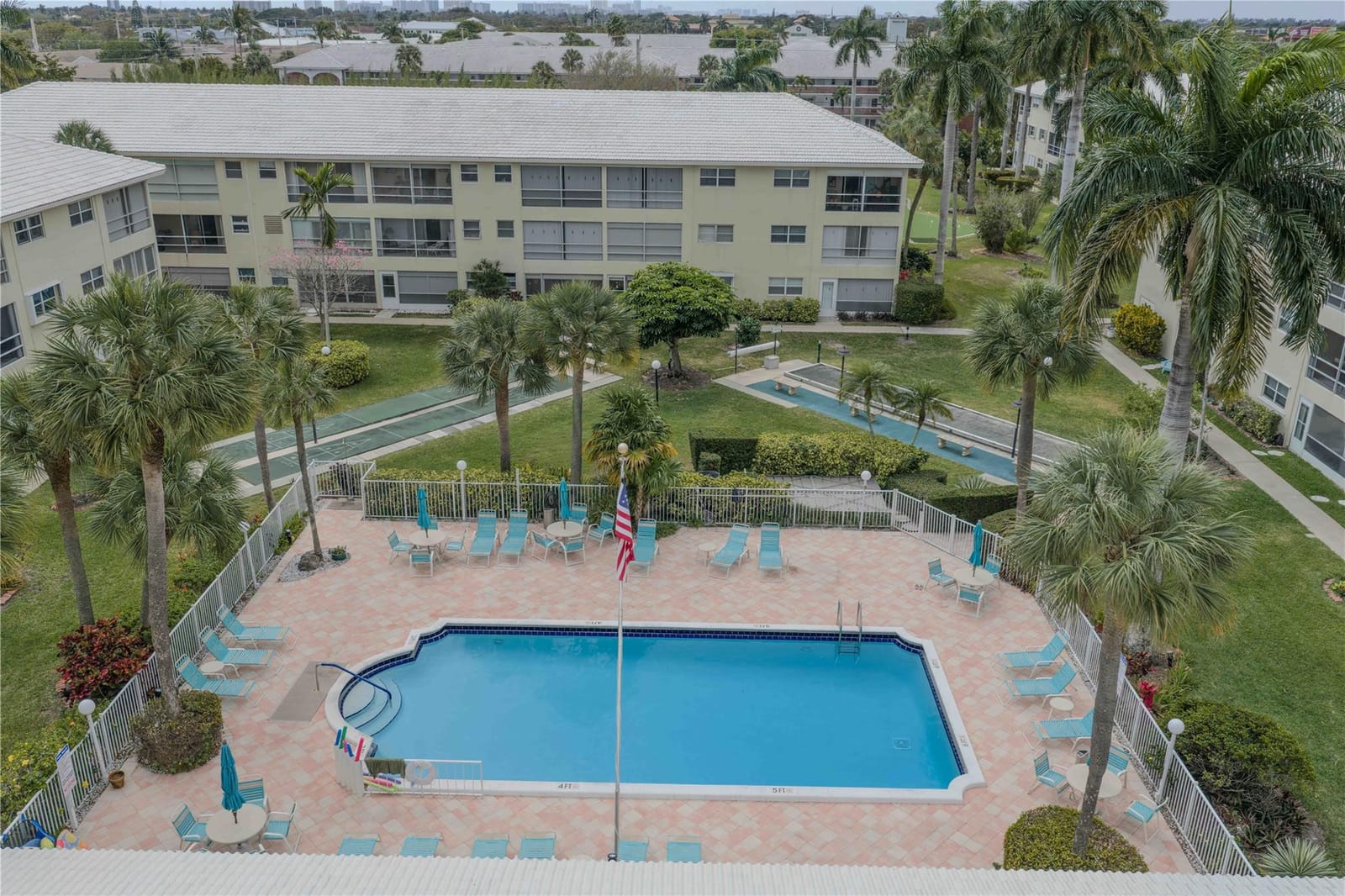1951 NE 39th Street 337, Lighthouse Point, FL 33064 photo 21