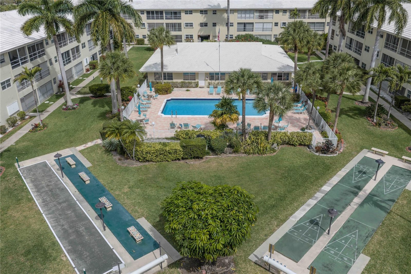 1951 NE 39th Street 337, Lighthouse Point, FL 33064 photo 24