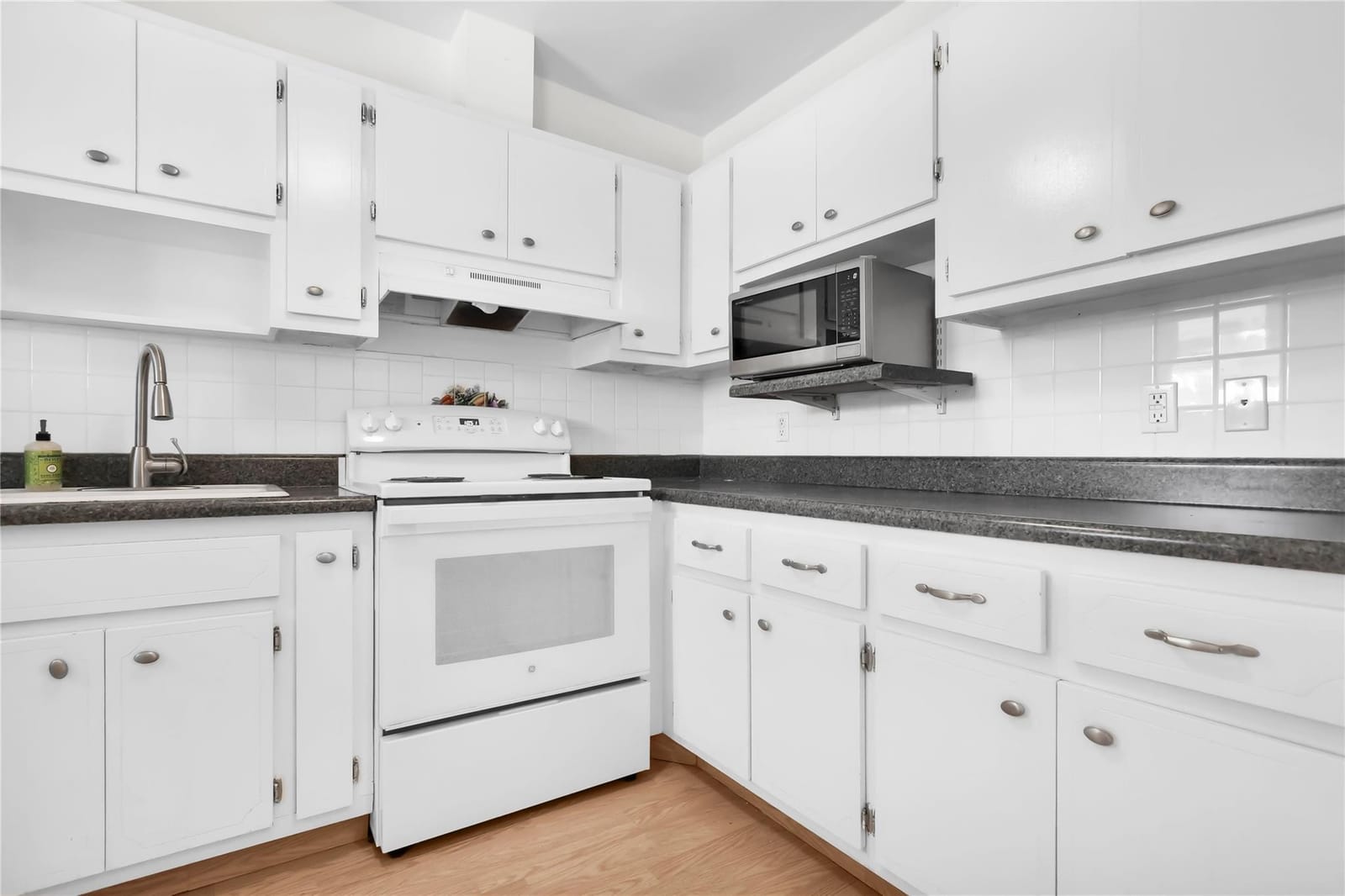 1951 NE 39th Street 337, Lighthouse Point, FL 33064 photo 5