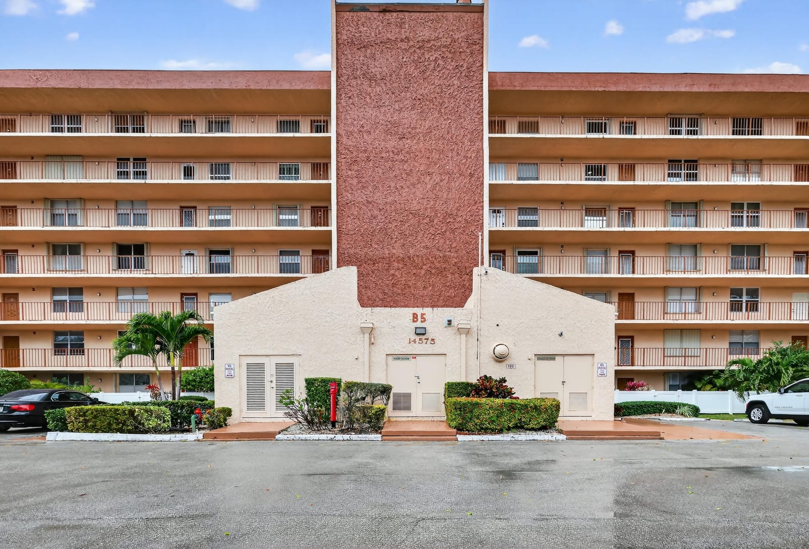 14575 Bonaire Boulevard 605, Delray Beach, FL 33446 photo 1