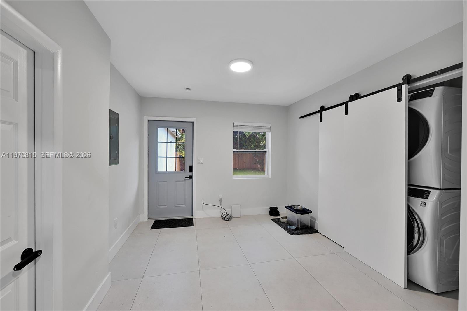 1628 NW 5th Avenue — photo 11