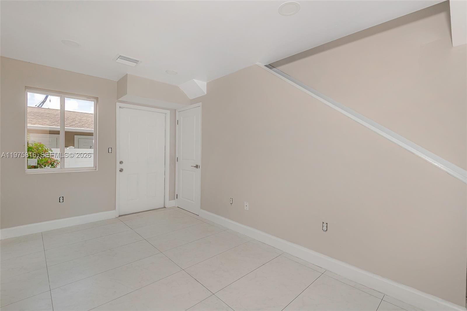 815 NW 3rd Avenue 813 — photo 4