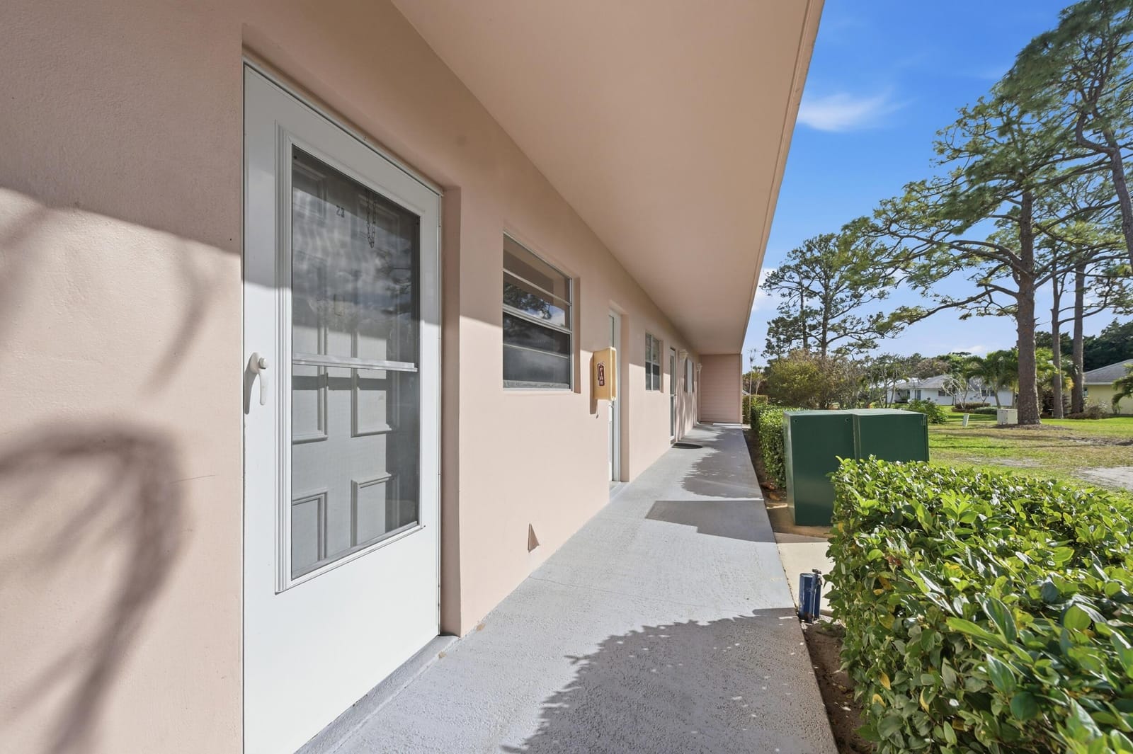 18081 SE Country Club Drive 3-23, Jupiter, FL 33469 photo 2
