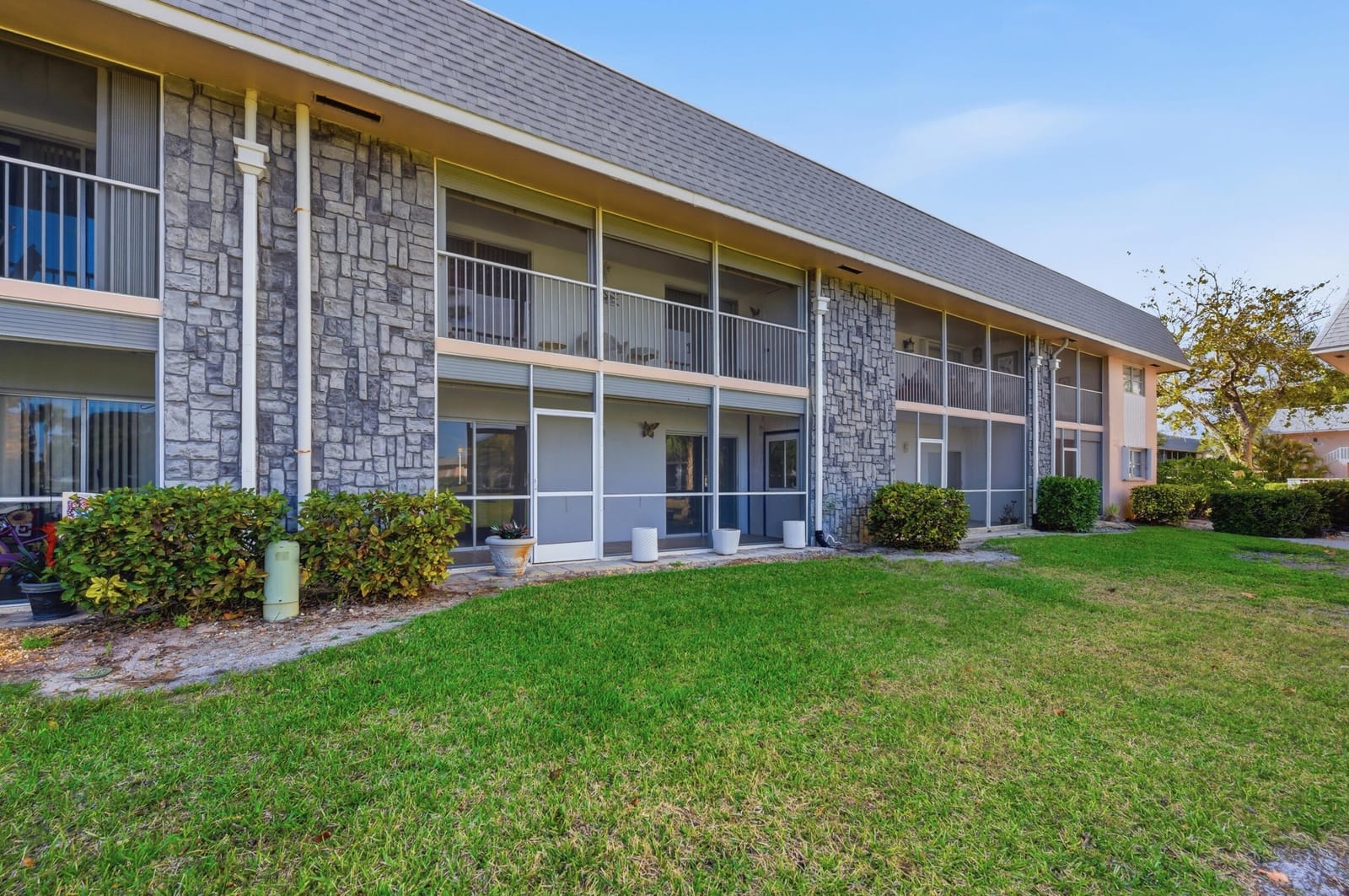 18081 SE Country Club Drive 3-23, Jupiter, FL 33469 photo 23